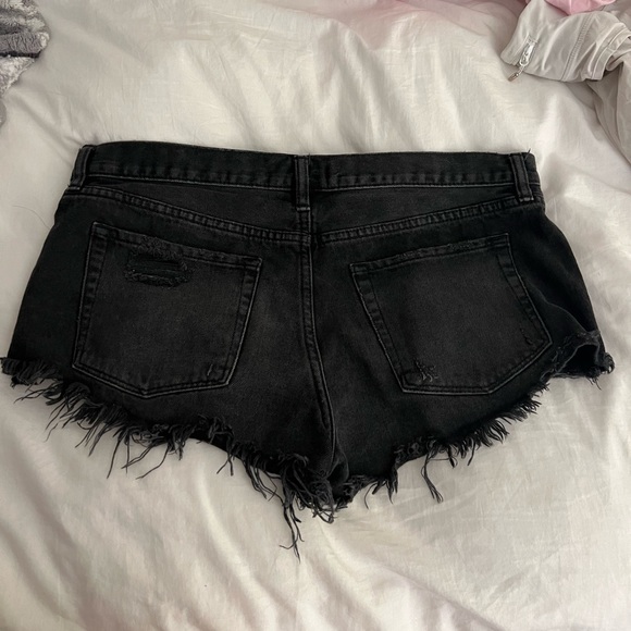 free people denim shorts - Picture 2 of 3